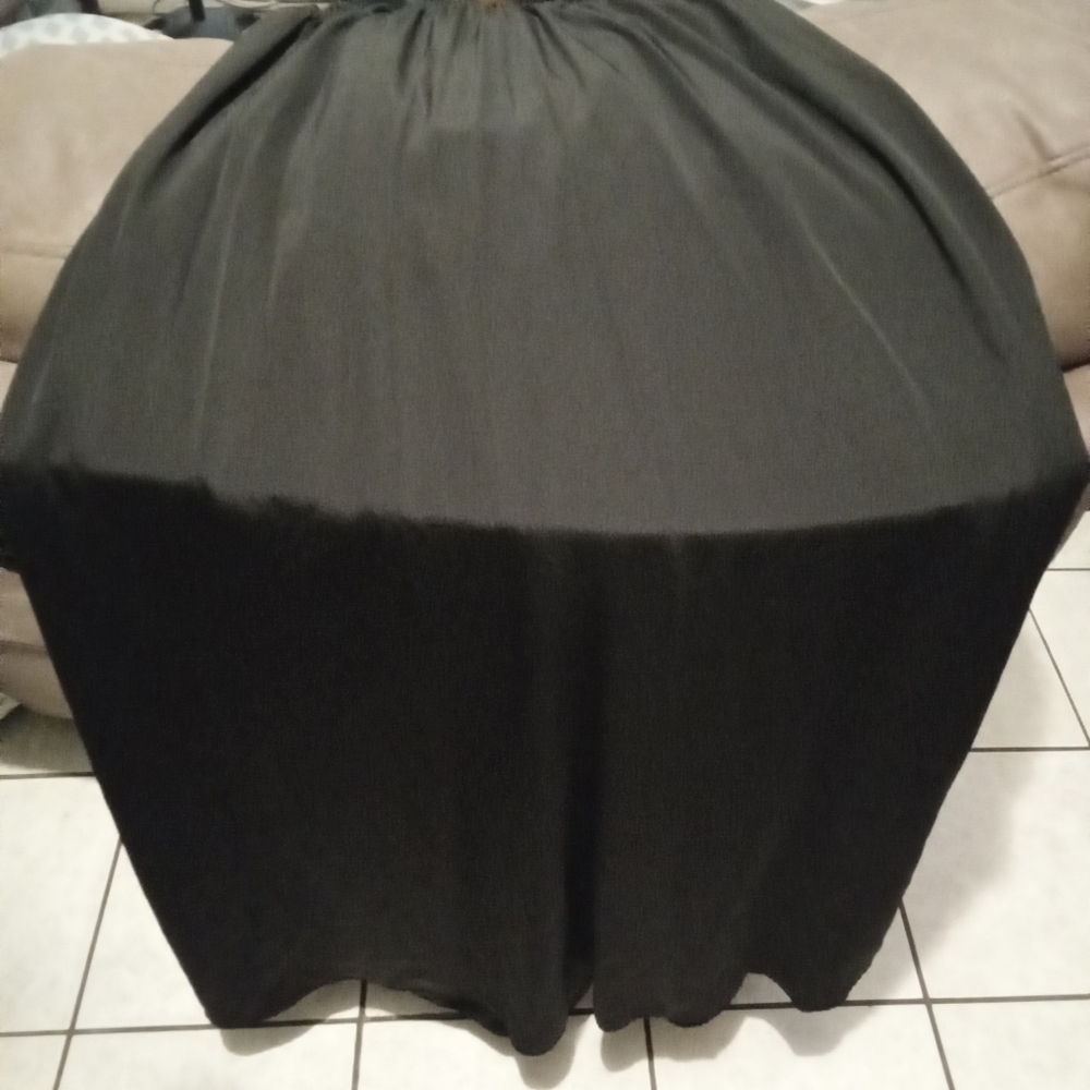 Ali & Kris medium black maxi dress - Picture 11 of 14